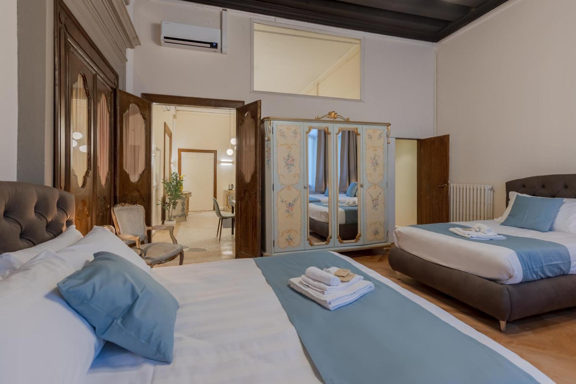Appartamentino Canal Grande Con Vaporetto Di Fronte - Senza Cucina Βενετία Εξωτερικό φωτογραφία